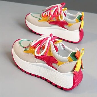 Nové ženské platformové tenisky č.38,50