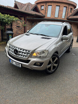 Mercedes-Benz ML 320CDI AMG Sport Paket