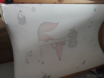 Detska postieľka s pultom