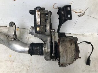 Audi Q7 - Turbodúchadlo Audi Q7 4.2 TDI V8  originál