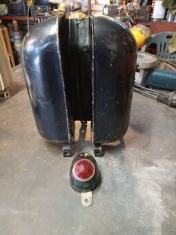 Predám diely Jawa 550,555 cierne