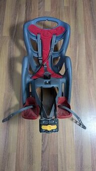 Detska sedacka na bicykel s adapterom.