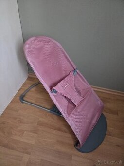 Lehátko Babybjörn mesh ružové