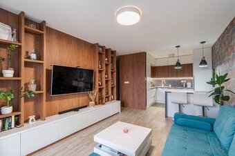BEDES | 2 izbový byt s terasou a parkovaním, North Residence