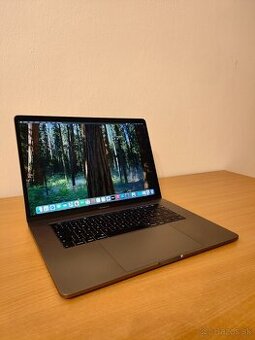 MacBook Pro 15 2018 | Core i7 • 16GB RAM • SSD