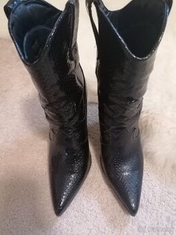 Kotníkové topánky