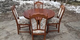 Masivný rozkládací stôl+4ks masivnych stoliček