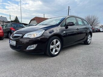 Opel Astra 1.4T benzín, 103kW, MT/6, rok:04.2012.
