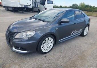 Suzuki Kizashi 2.4 4WD benzín automat 131 kw