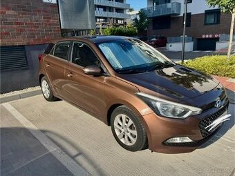 Na predaj Hyundai i20 2015 hneda metaliza