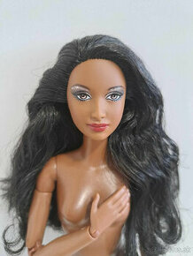 Na predaj zberatelska Barbie Holiday 2012 AA