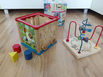 Playtive drevená motorická hračka