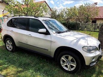 Predám BMW X5 3.0 4x4