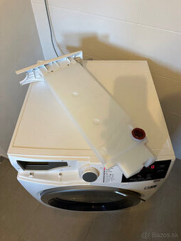 Susicka AEG T8DBG68SC 8 kg