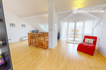 REZERVOVANÝ Veľký mezonet 4+1 (199 m2) s loggiou centrum Sp.