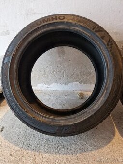 Kumho 205/45 R16
