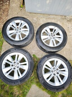 Disky Škoda + pneu 5x112 225/55 R17 Letné