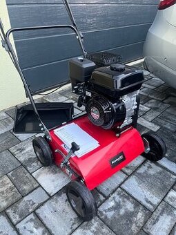 Benzínový vertikutátor Einhell GC-SC 4240
