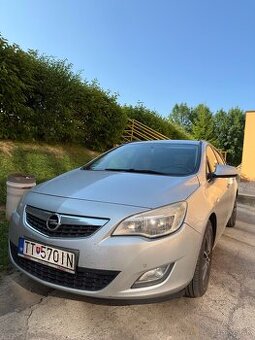Opel astra j 2011 diesel 1,7