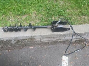 Predám zemný vrták minibager