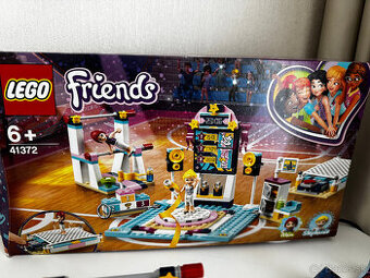 Lego friends Stefanie a jej gymnastické predstavenie