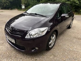 Toyota Auris 1.6 I Valvematic Terra Cool - 1