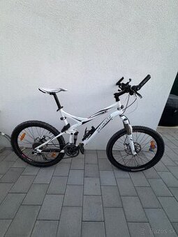 Specialized FSRxc - celoodpruzeny bicykel