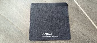 NOVA, NEPOUZIVANA Podlozka pod mys AMD 28x28