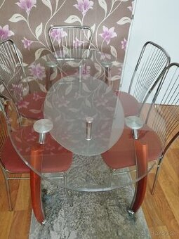 Predám Spolu Stôl a stoličky