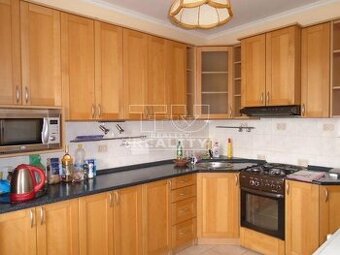 Predaj 3i bytu na sídlisku Sásová - 70 m2