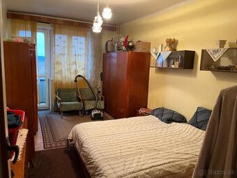 Dvojizbový byt s vlastným dvorom a panoramatickým výhľadom