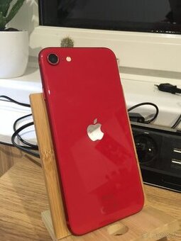 📱 Predám iPhone SE (2020