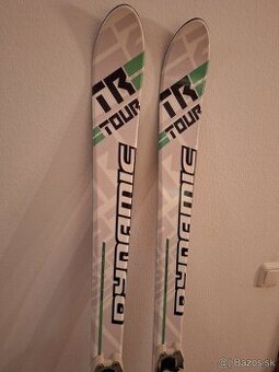 Predám skialpové Lyže Dynamic dĺžka 161cm.