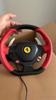 Ferrari 458 Spider volant