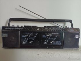 Grundig 1100 retro kazeťák boombox radiomagnetofon