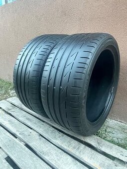 Bridgestone 255/40 R18 2x=60e