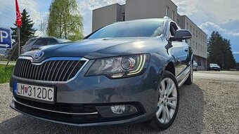 Škoda Superb Combi 2.0 TDI CR Elegance 4x4