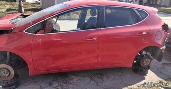 Kia Ceed 2016 1.4 predám zadné DVERE vodičová strana, PIATE