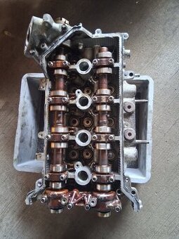 Hlava motora suzuki 1,4 i turbo