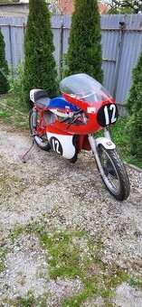 ČZ 125