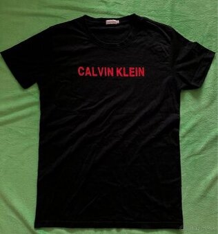 Calvin Klein tricko