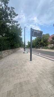PREDAJ 9 izb.RD Žš Mudroňova, Horsky Park+DVOJGARÁŽ+ ZÁHRADA