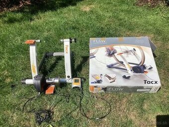 Cyklotrenažér Tacx Flow v pôvodnom balení