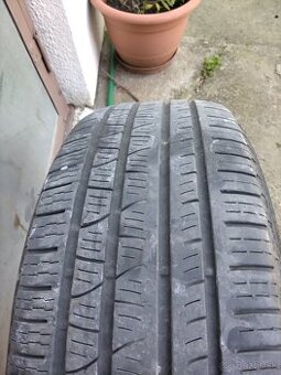 Pirelli 235/60 R 18