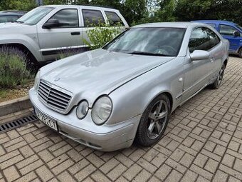 Mercedes CLK rozpredam na diely