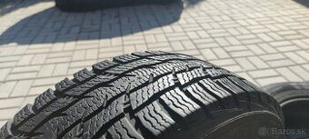 Nokian WRC 3 215/65R/15C 104/102T