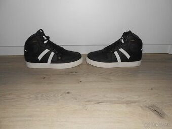 Predam uplne nove GORE TEX moto topanky znacky HELD