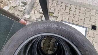 Predám pneu 205/55 R16 - 1