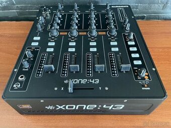 Allen & Heath