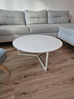 Konferenčný stolík